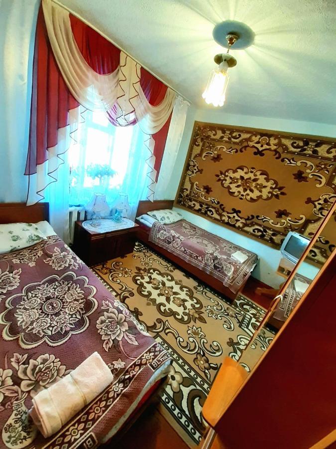 Guesthouse Kishimzhan Talas Zewnętrze zdjęcie