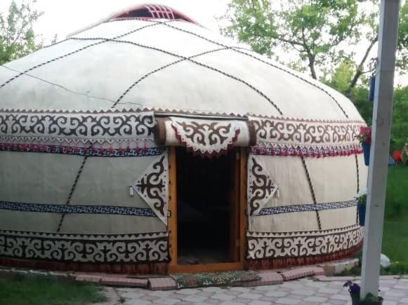 Guesthouse Kishimzhan Talas Zewnętrze zdjęcie